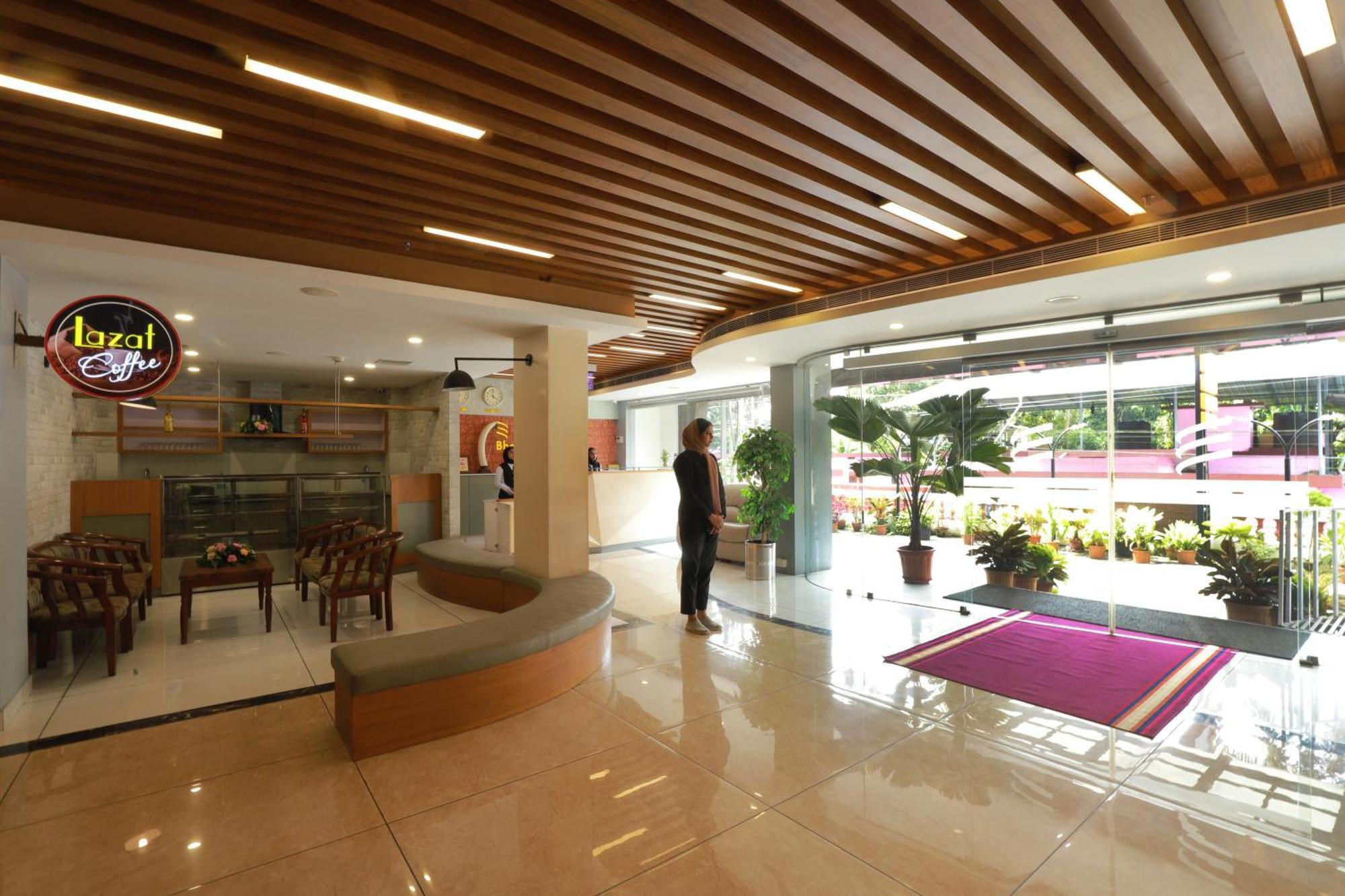 Bhavanam Regency Guruvayoor Guruvayur Exterior photo