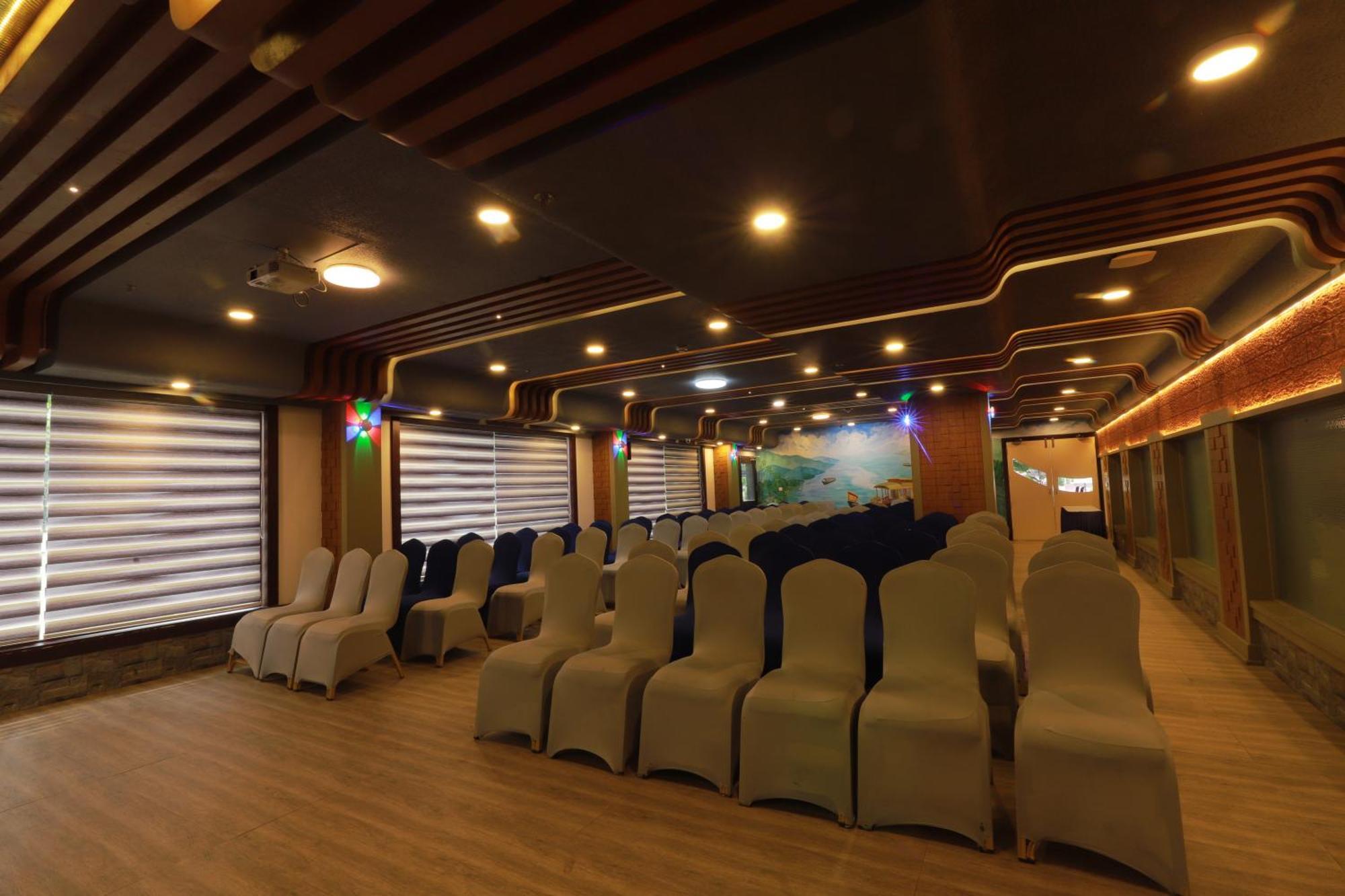 Bhavanam Regency Guruvayoor Guruvayur Exterior photo