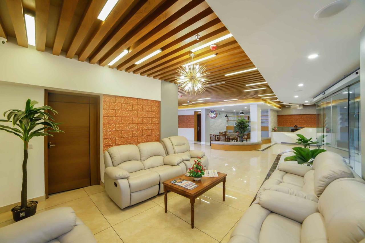 Bhavanam Regency Guruvayoor Guruvayur Exterior photo